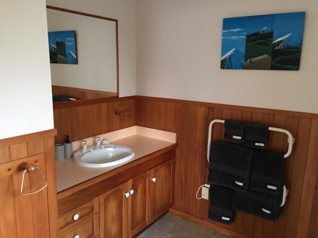 Pukeko Lodge Bnb New Plymouth Zewnętrze zdjęcie